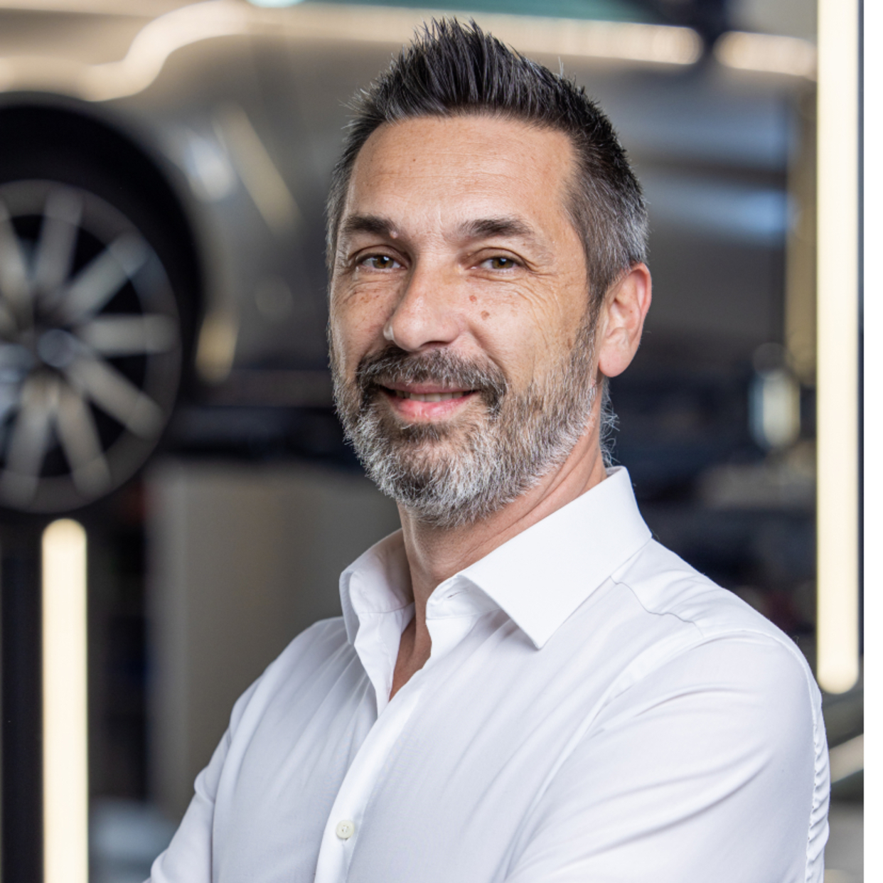 RollsRoyce Motor Cars Geneva, Luxury Motor Group R SA showroom