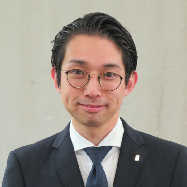 中平 亮太