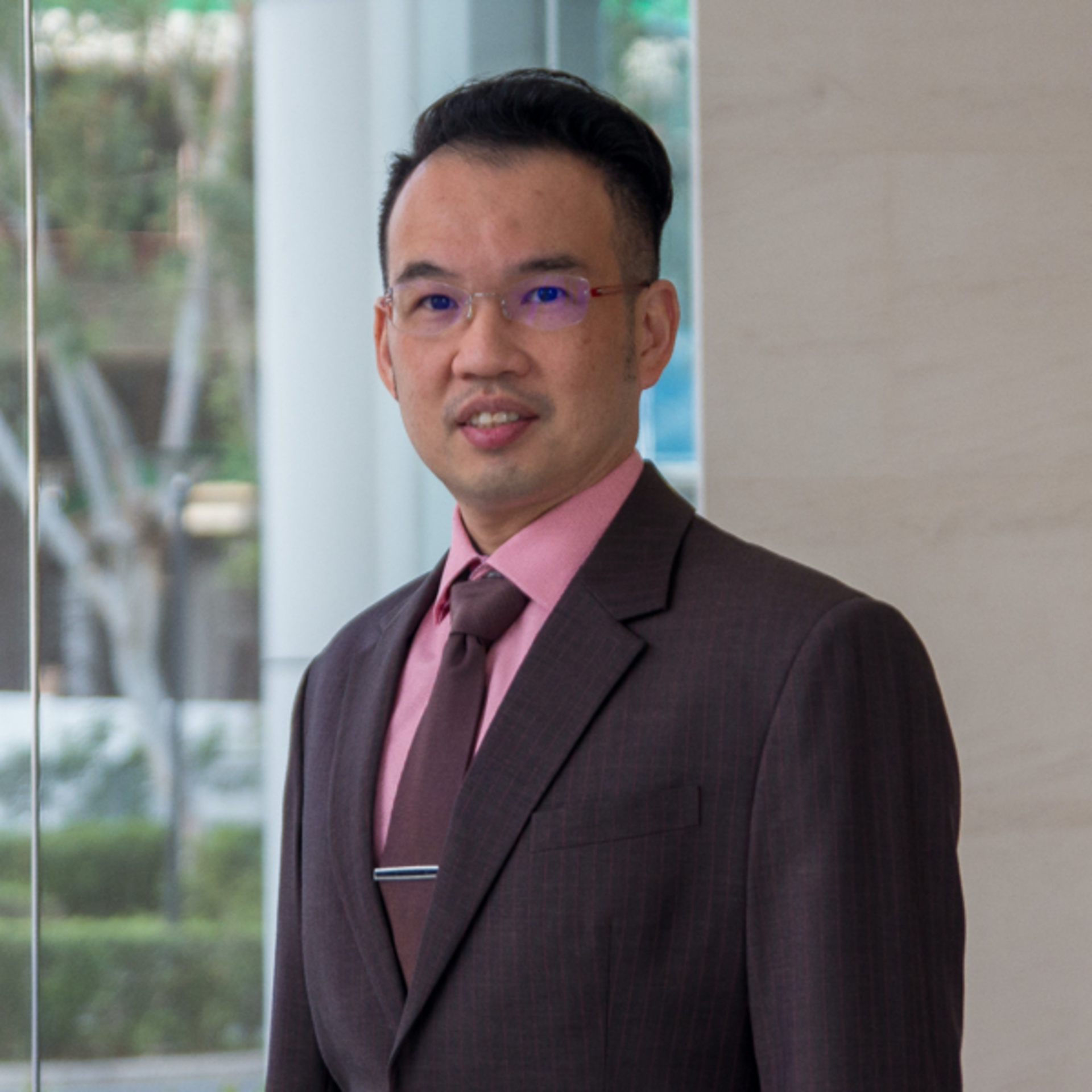 CHRIS CHIN