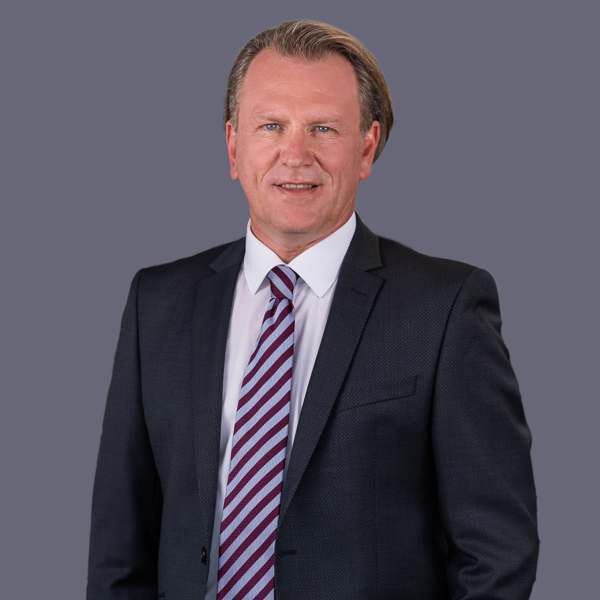 Robert  Müller