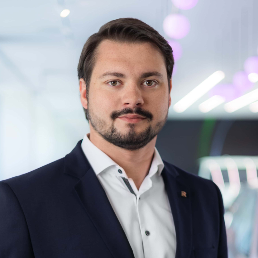 ADAM ČERNOŠEK