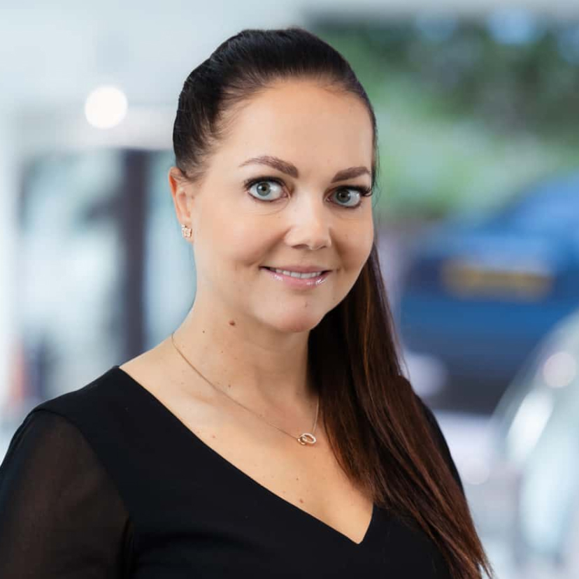 KARIN KADLECOVÁ