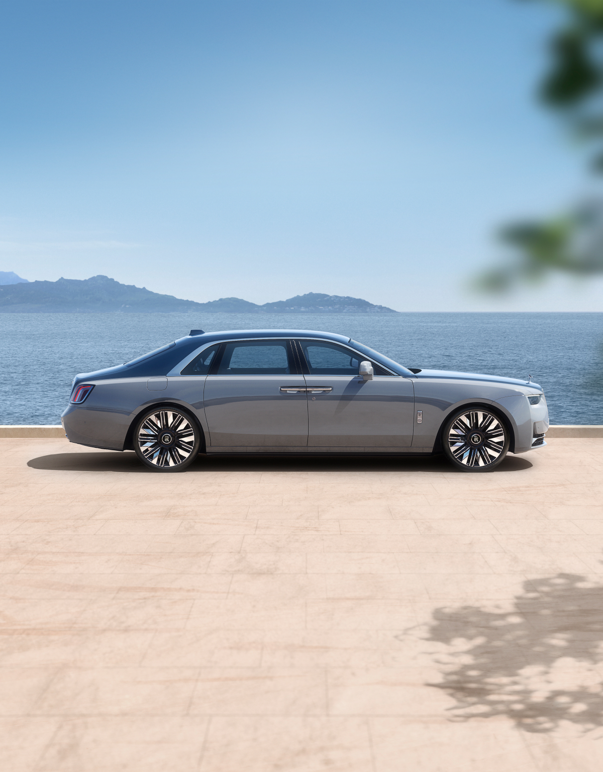 Rolls-Royce Ghost Series II concierge guide in Gilbert (29054), Lexington County, South Carolina