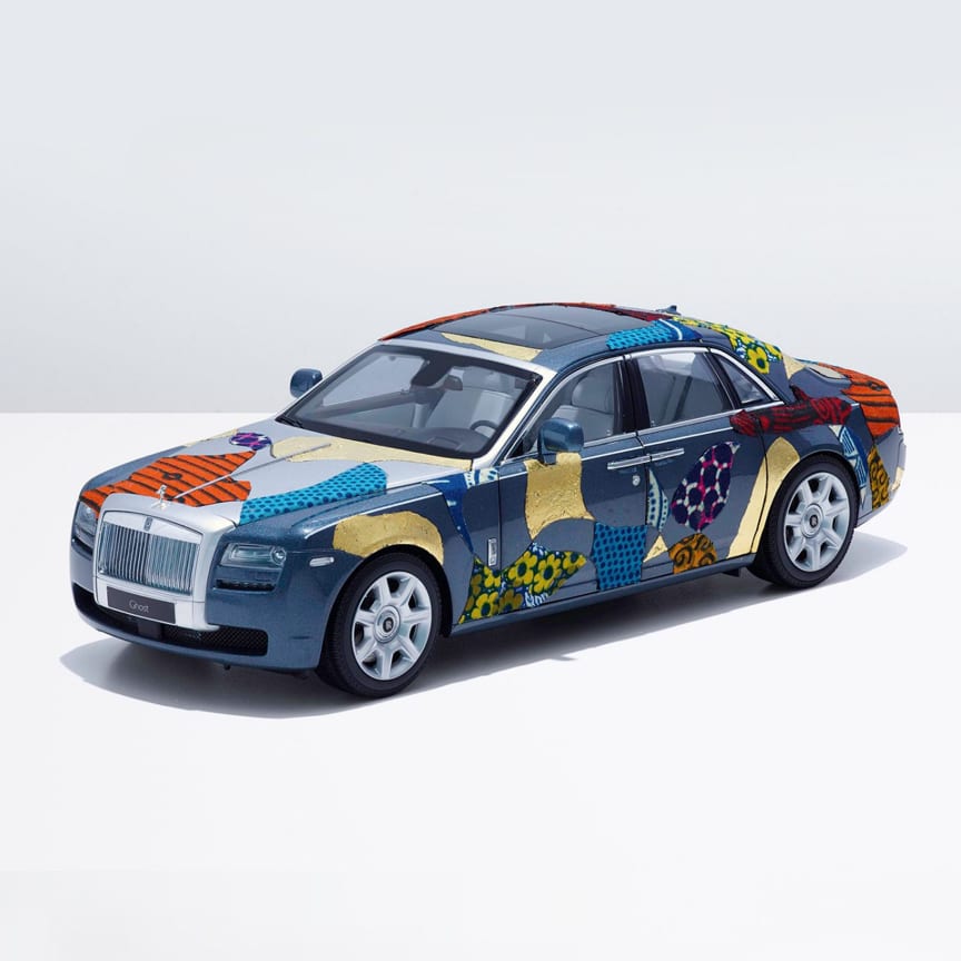 世界的に有名な12人のアーティストが、ロールス・ロイスGHOSTを独自のミニチュア・アート作品にどのように変えたかをご覧ください。