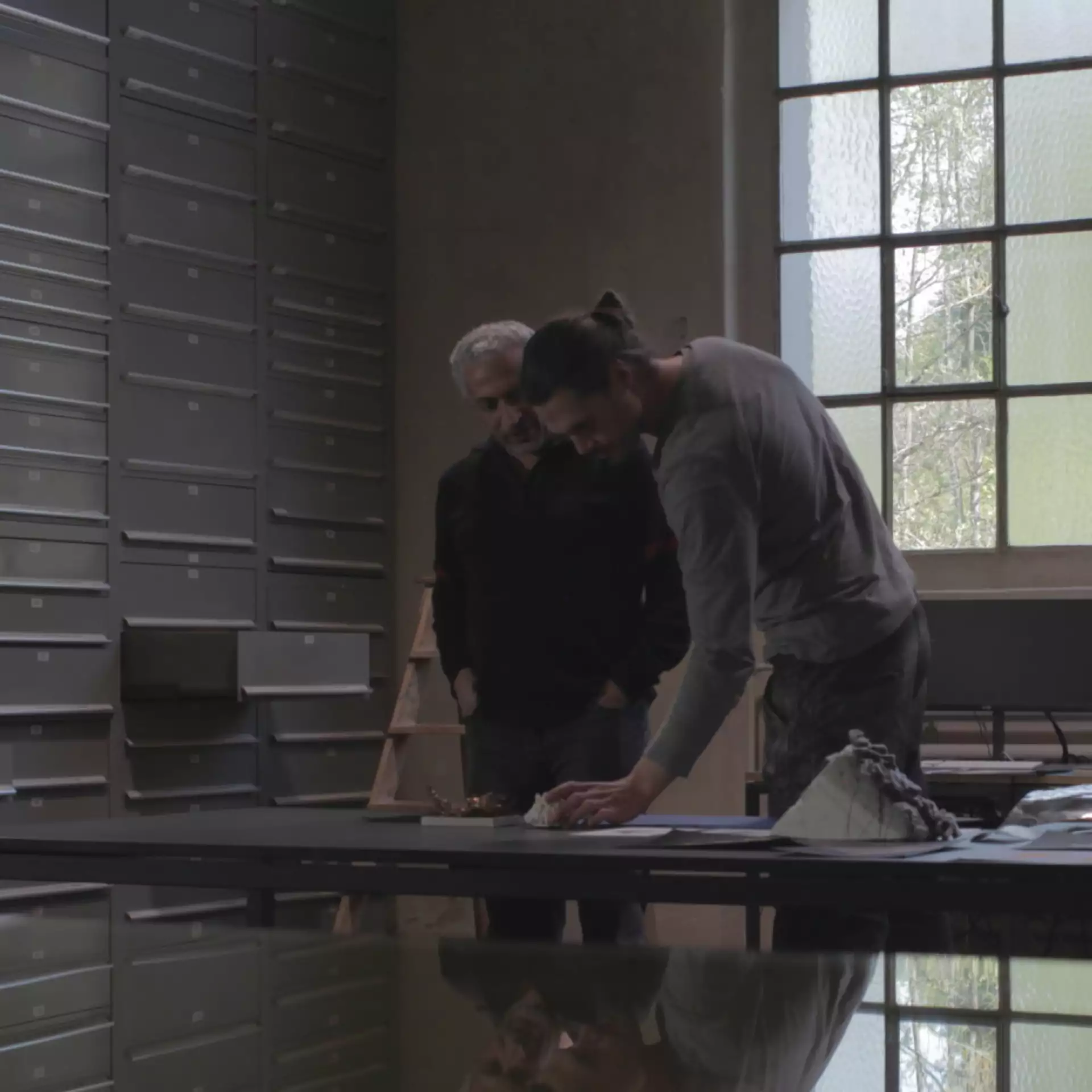 Join artist Mohammed Kazem and Rolls-Royce Bespoke Designer, Michael Bryden as they discuss a unique artistic collaboration.