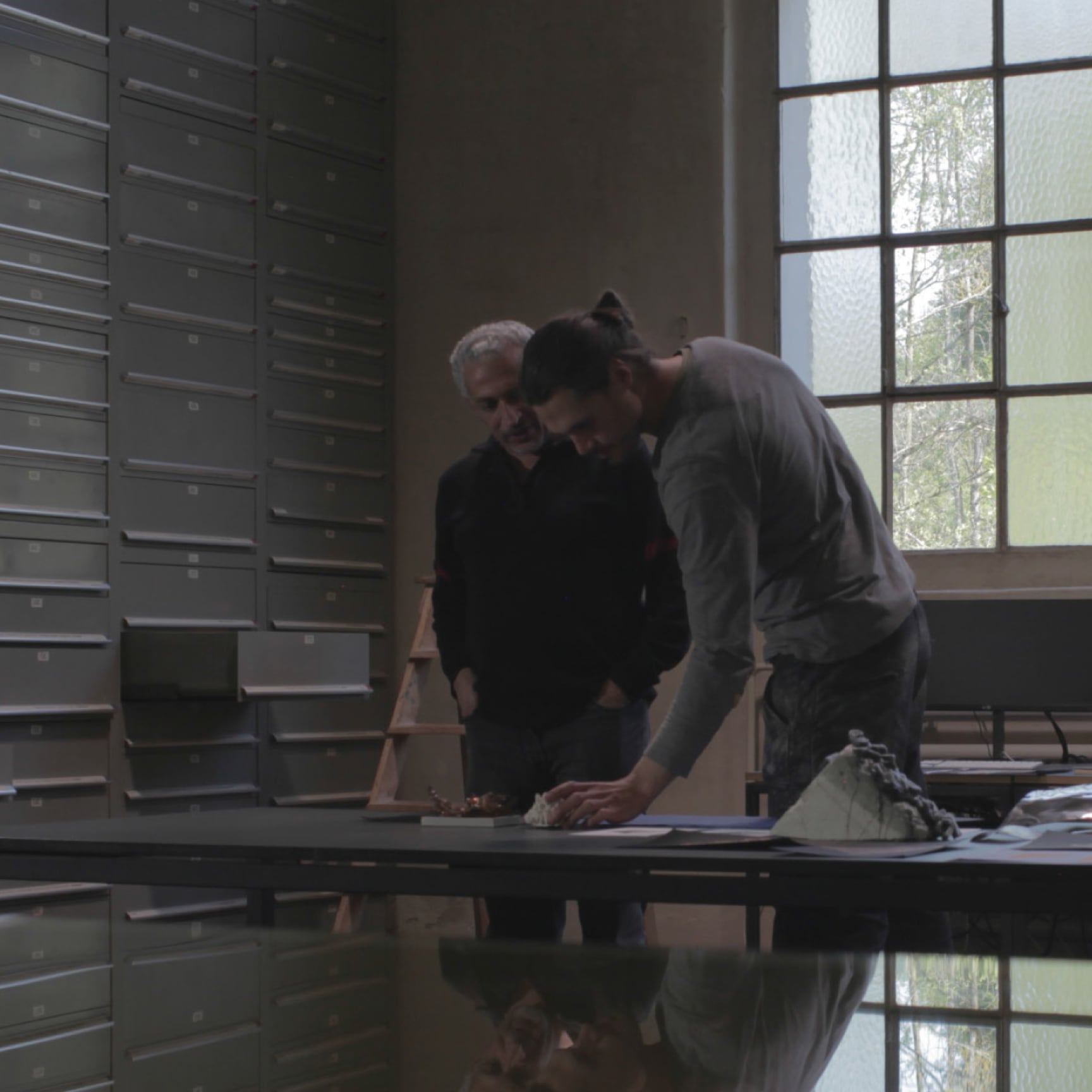 Join artist Mohammed Kazem and Rolls-Royce Bespoke Designer, Michael Bryden as they discuss a unique artistic collaboration.