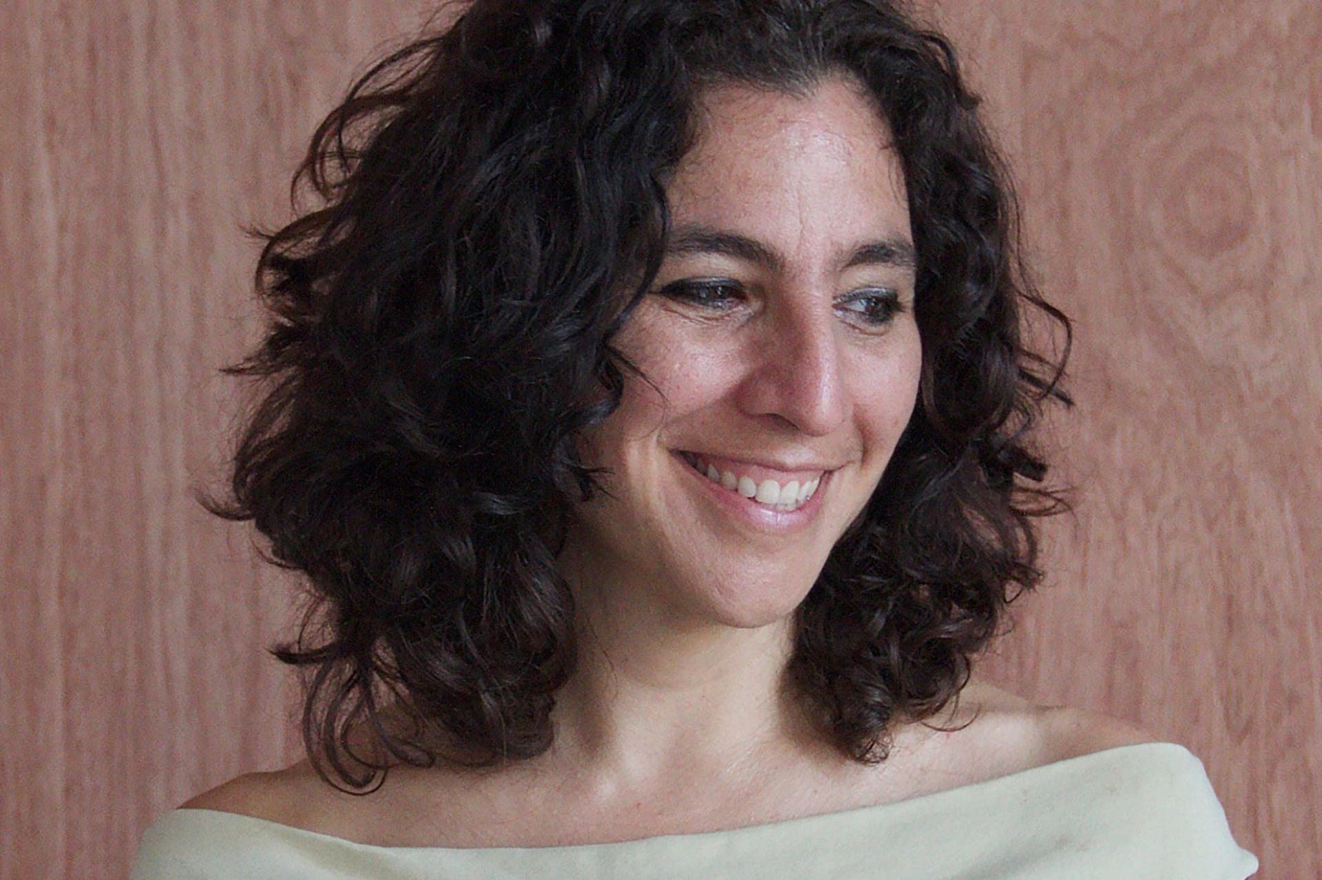 Dream Commission Artist Portrait - Beatriz Santiago Munoz