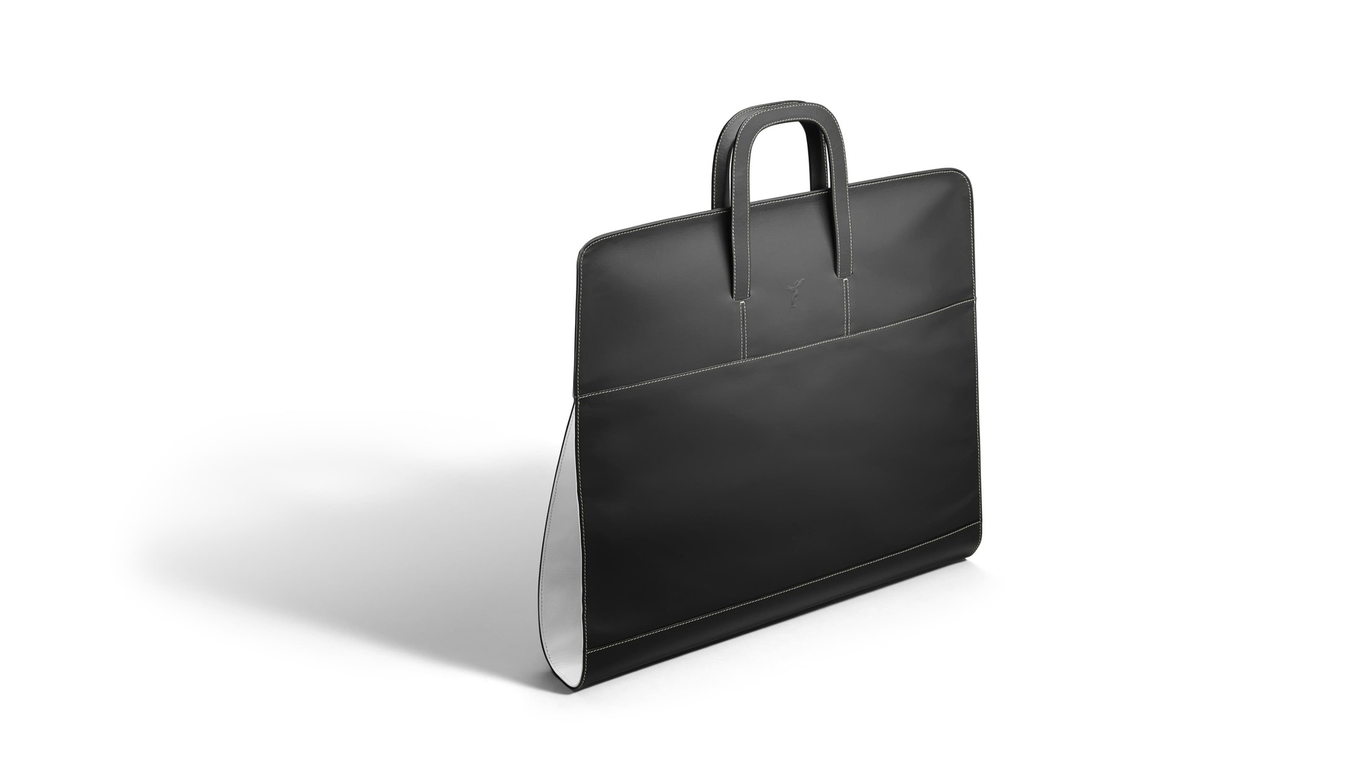 The Garment Carrier in full, showing the luggage's exquisite craftsmanship and an elegant aesthetic