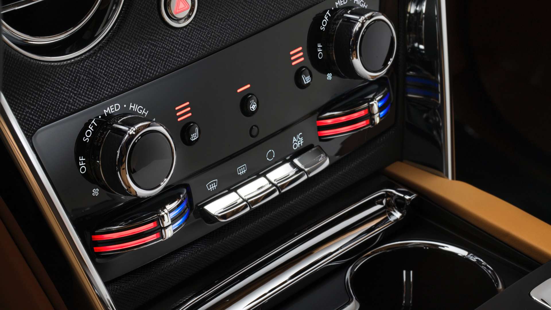 The gallery controls of the Rolls-Royce Cullinan.