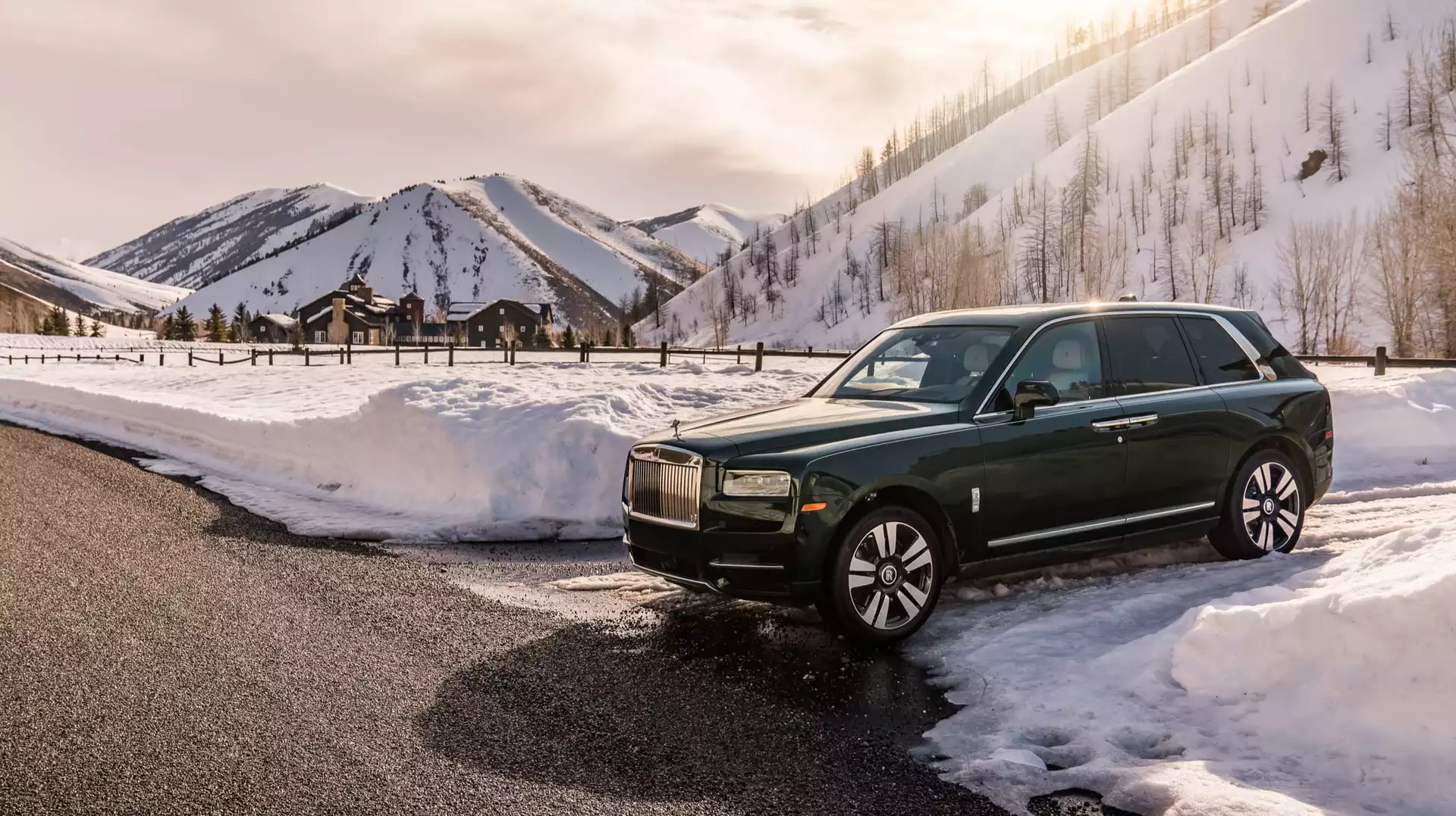 Cullinan in front of the mountain