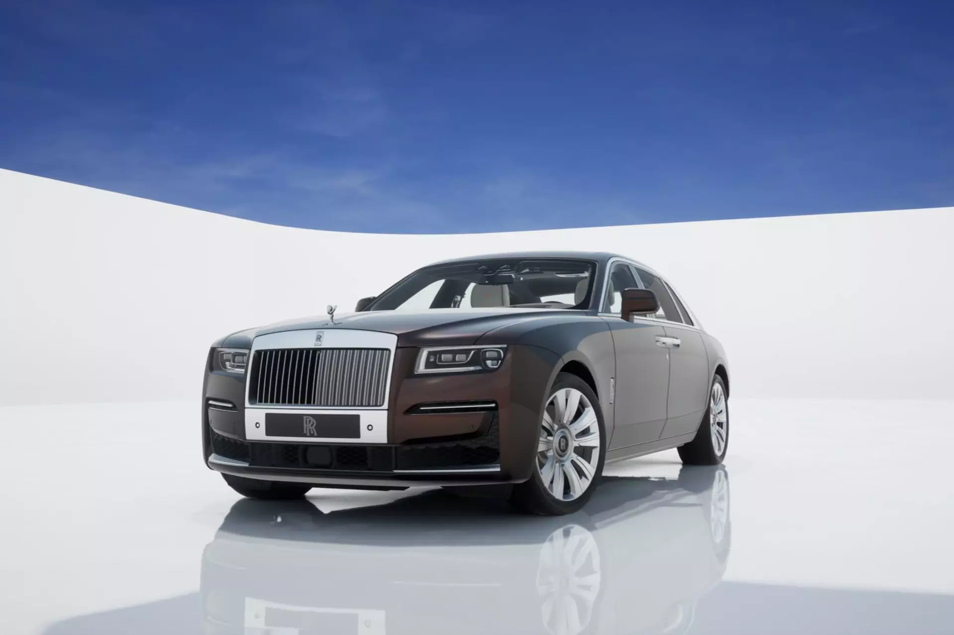 Khám phá RollsRoyce Ghost 2021 chính hãng giá gần 30 tỷ tại Việt Nam  Tạp  chí Tài chính