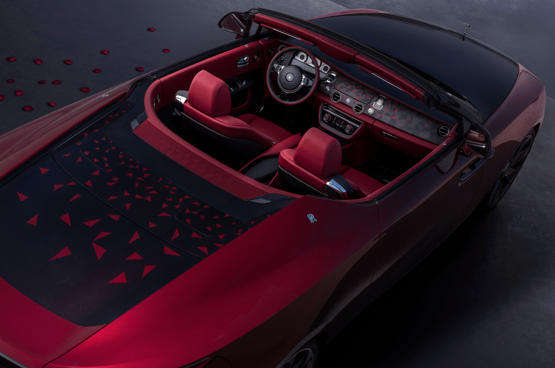 Top view of the Rolls-Royce Le Rose Noire Droptail