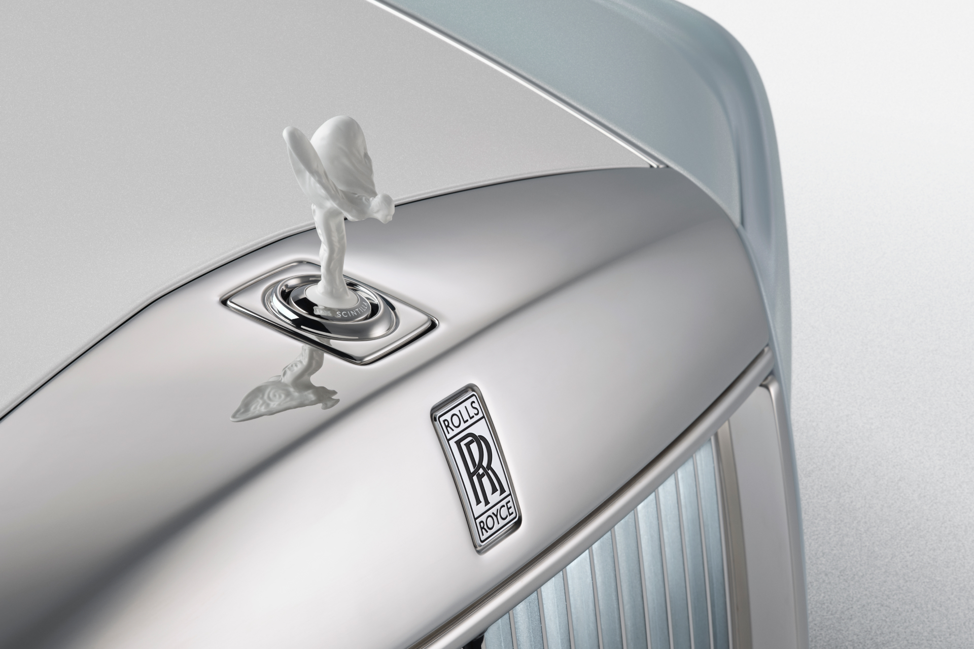 Close up the Phantom Scintilla bonnet, grille, badge of honour and Spirit of Ecstasy  