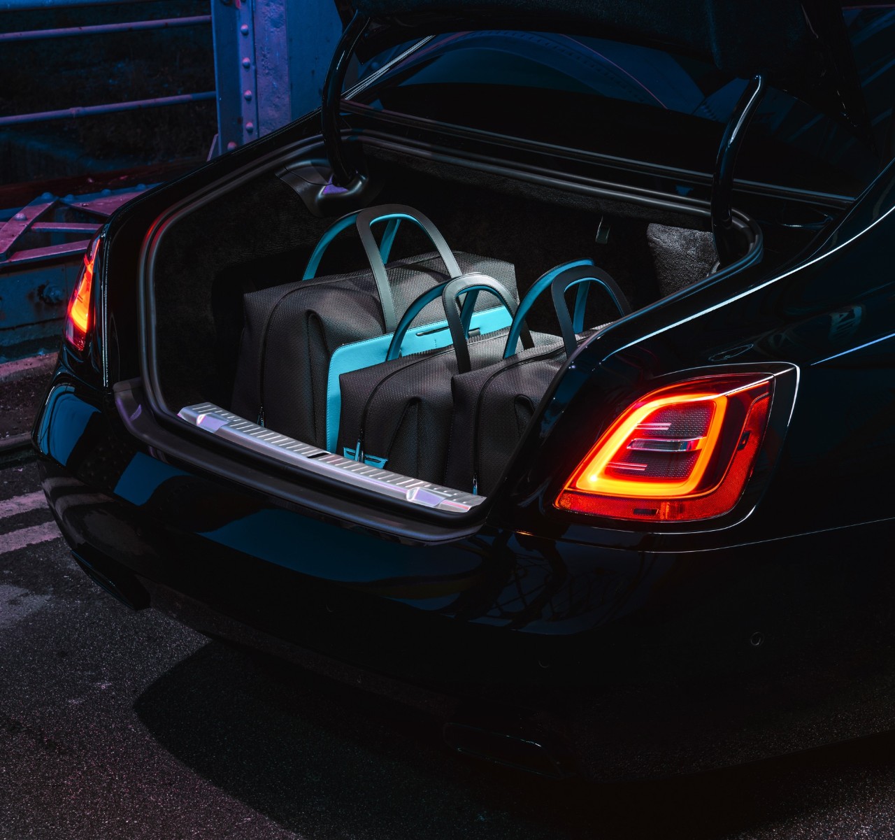 Rolls royce shop phantom accessories