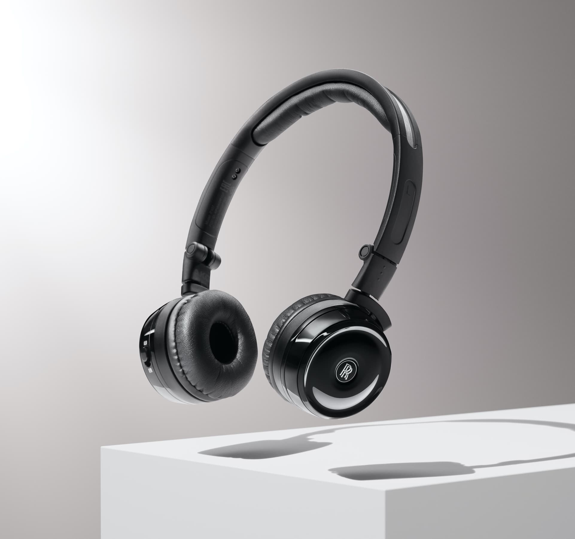 Vin headphones price store