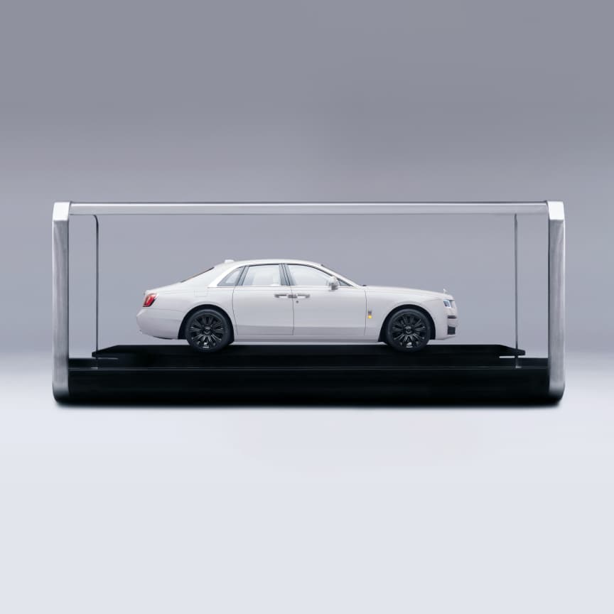 <p>Displaying an exceptional level of craftsmanship and design that Rolls-Royce Motor Cars are world famous for, each model is painstakingly crafted by hand from over 1,000 individual components. The result of up to 450 hours of precision work, each model is painted and polished by hand using the same paint used on a Rolls-Royce Motor Car, ensuring the model is indistinguishable from the real thing, truly representing the Rolls-Royce of model cars. </p>
<p>An uncompromised display of design and engineering, the interior is a devoted replica in all its elements. Featuring manually operated coach doors and luggage compartment, each offering the perfect viewpoint to enjoy this ultimate expression of luxury. Not content with displaying each individual component in the highest possible detail, the interior is fully illuminated by remote controlled LED interior lighting. This exceptional feature adds an uncompromising element of theatre, featuring starlight headliner, instrument dials, coach door handles, Illuminated Grille and Illuminated Facia among others. </p>