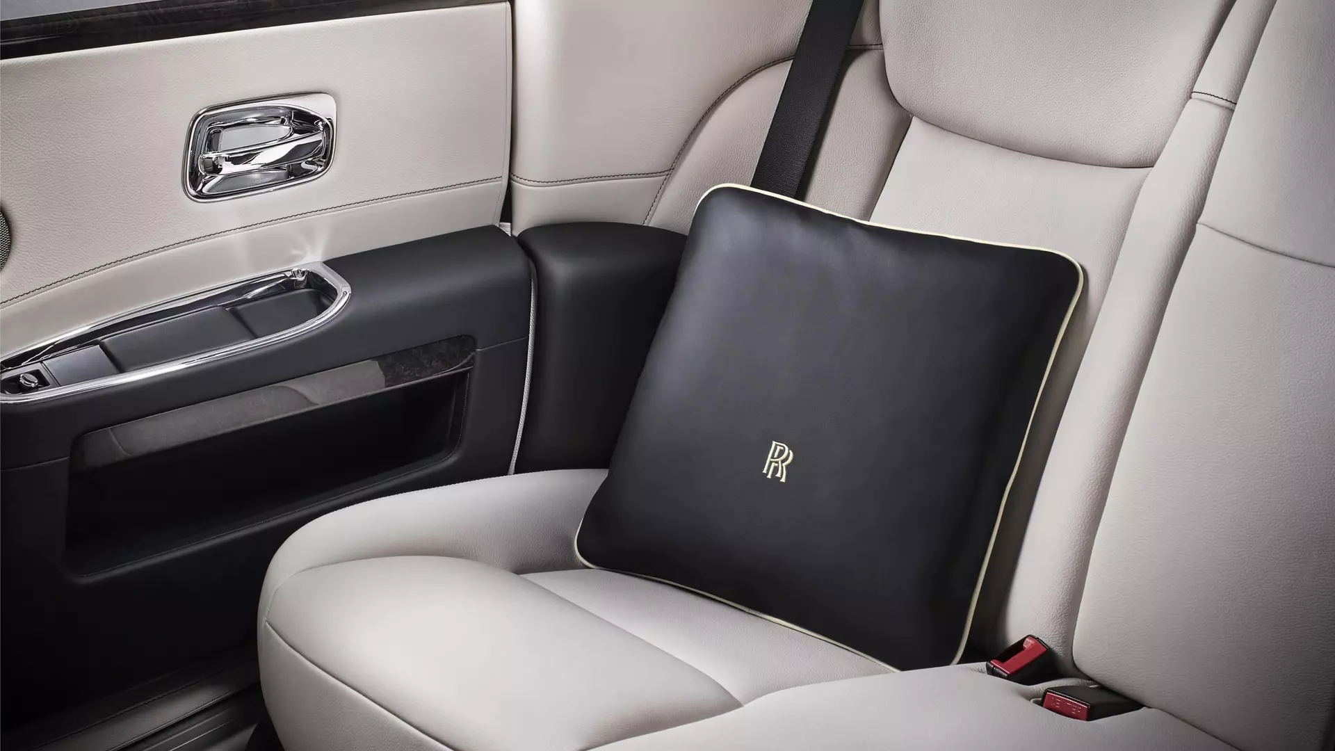 Rolls royce shop seat covers