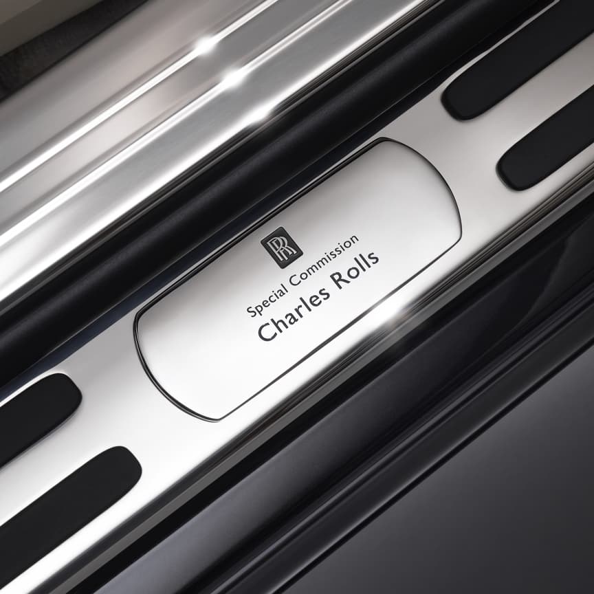 <p>Design your own entrance with a personal message or insignia, discreetly engraved onto your treadplates.</p>