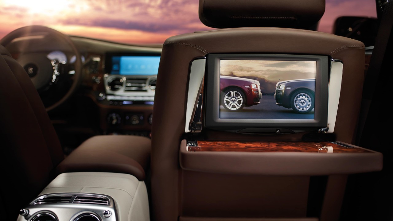 RollsRoyce creates most refined picnic facility on Earth  Reuters