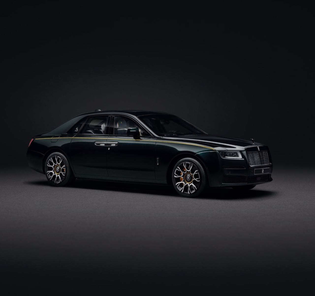 Rolls Royce Phantom Extended Wheelbase 118 Kyosho  White  