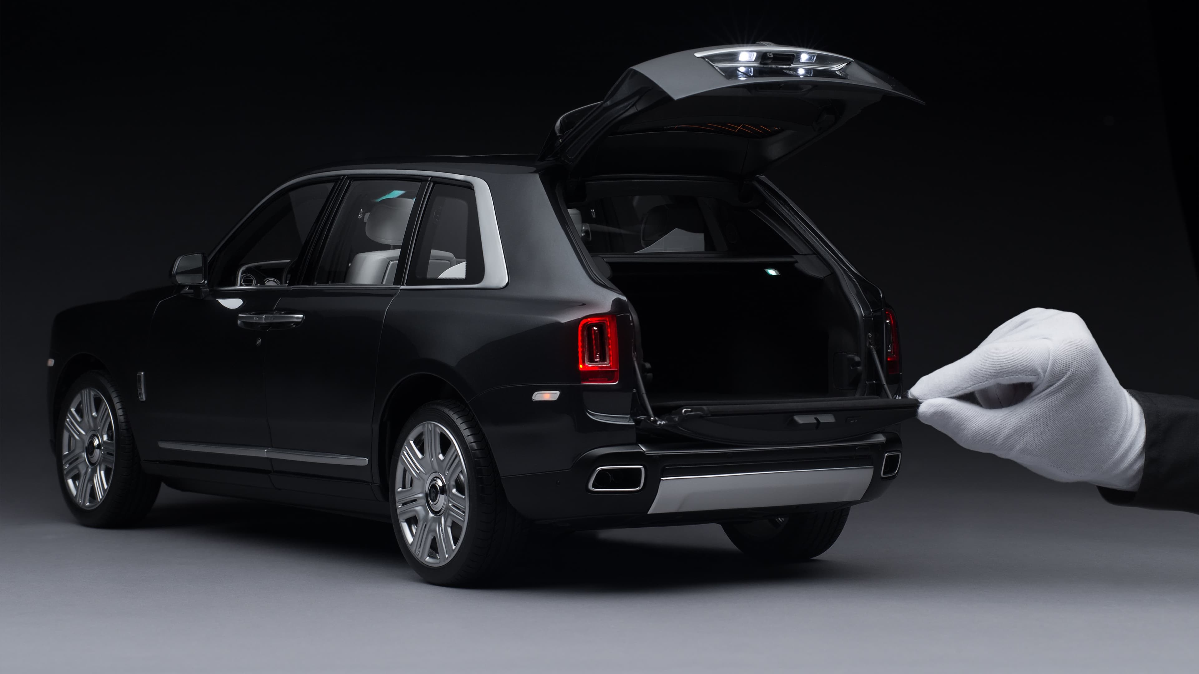 Rolls royce cullinan toy deals