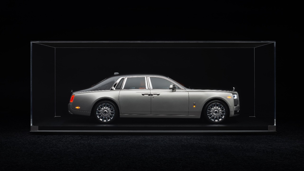 レプリカ・モデルカー PHANTOM