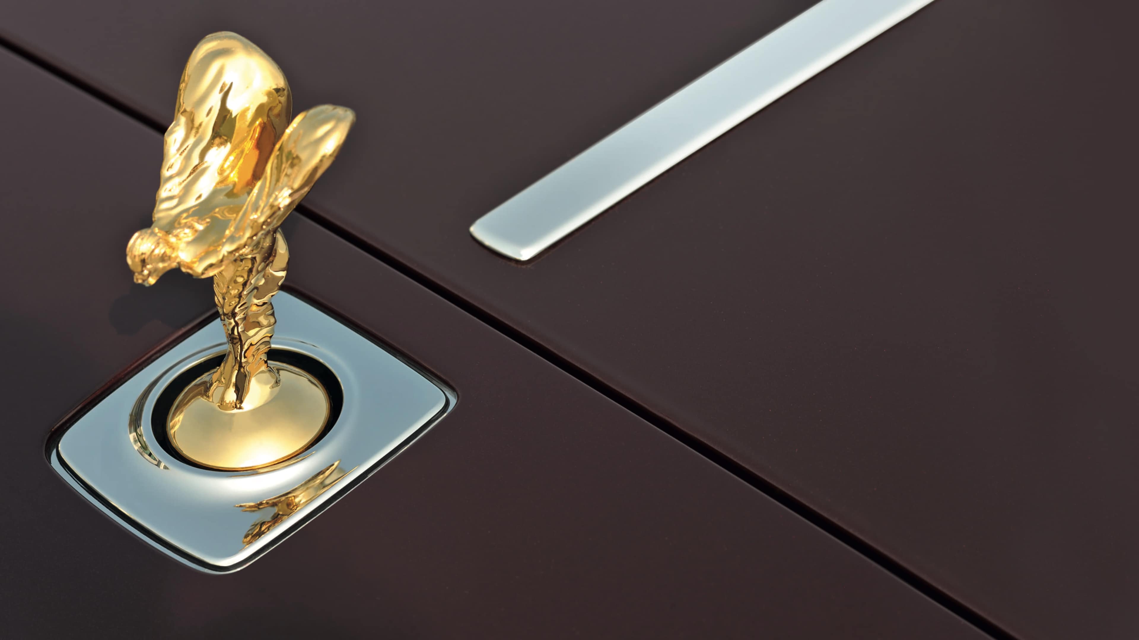 Guess where these two goldinfused RollsRoyce Phantoms are headed