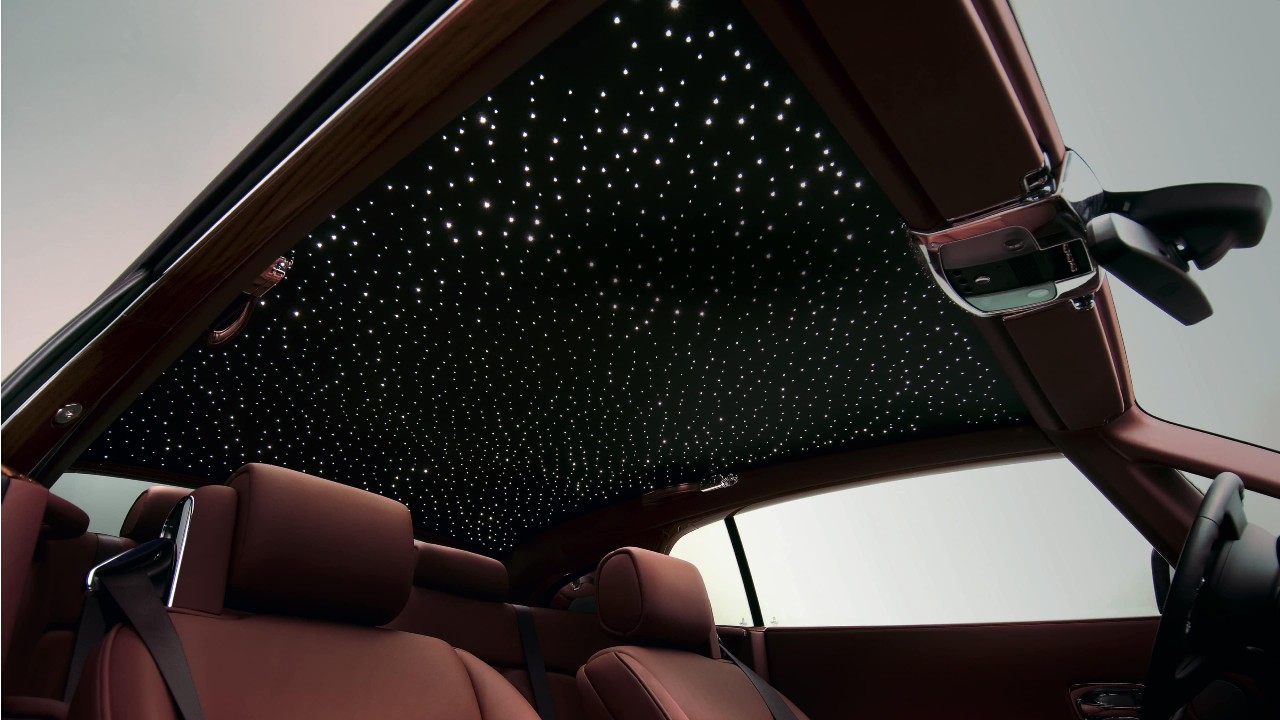 Car roof store with stars