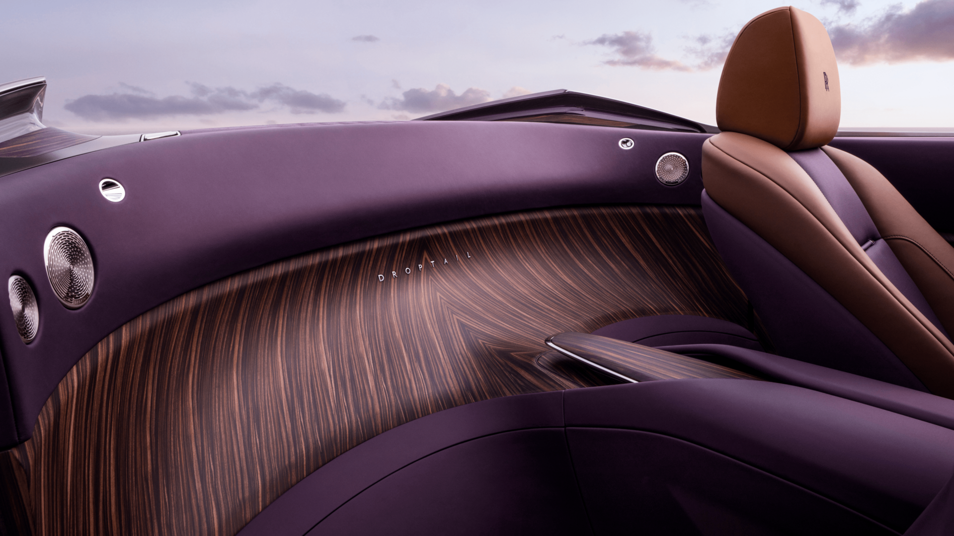 Detailed view of the shawl panel in purple and wood