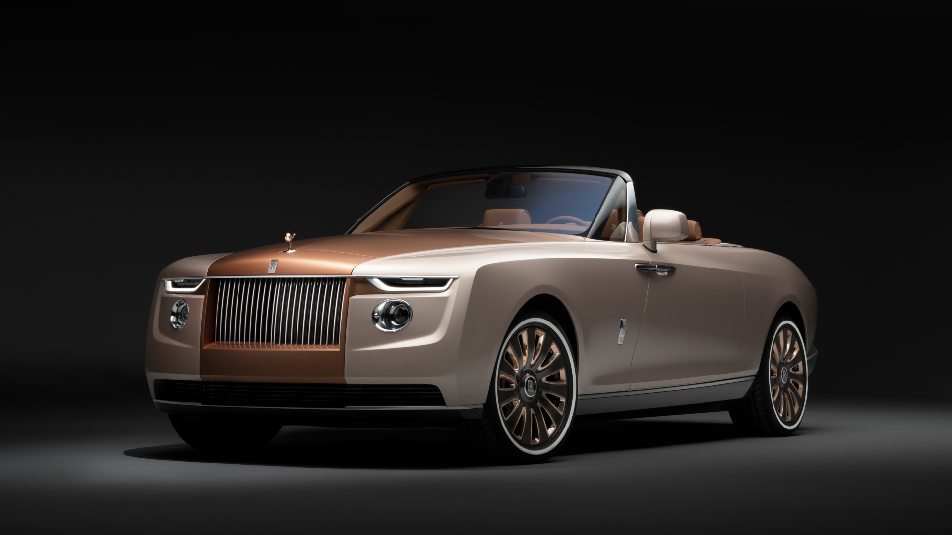 front shot of the Rolls-Royce Boat Tail Droptail
