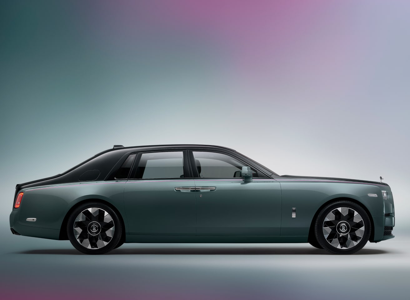 CoachBuild của Rolls Royce Từ nghệ thuật thất truyền cho đến đỉnh cao cá  nhân hoá đương đại