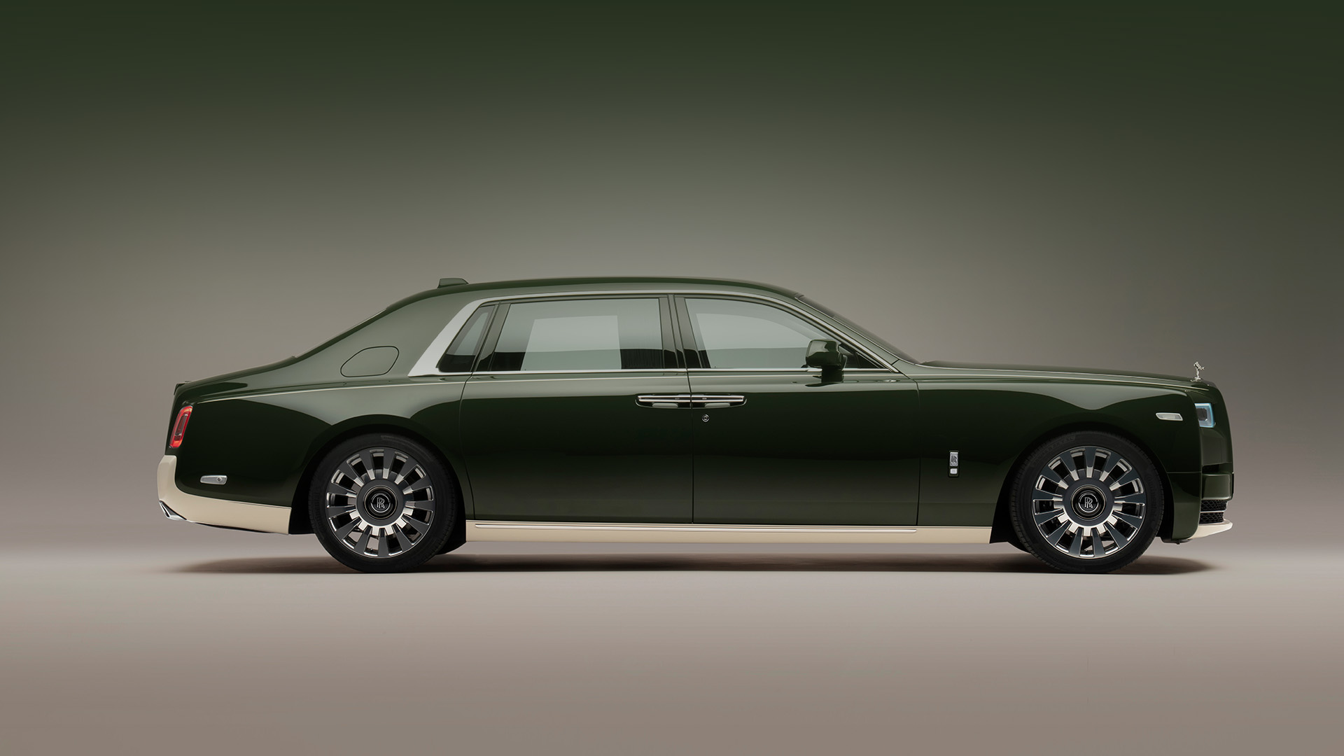 side shot of a Rolls-Royce Phantom Oribe in green with doors closed
