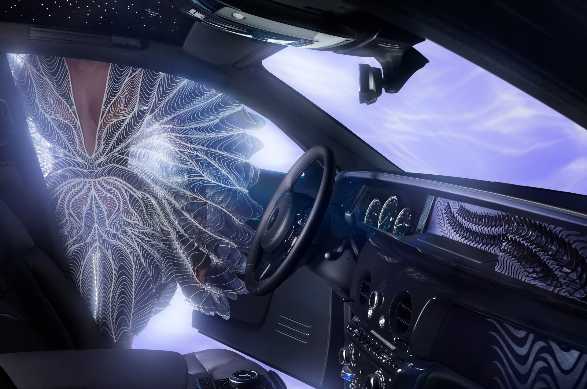 Phantom Syntopia's Gallery artwork exhibiting a delicate display of hand-crafted glass organza petals