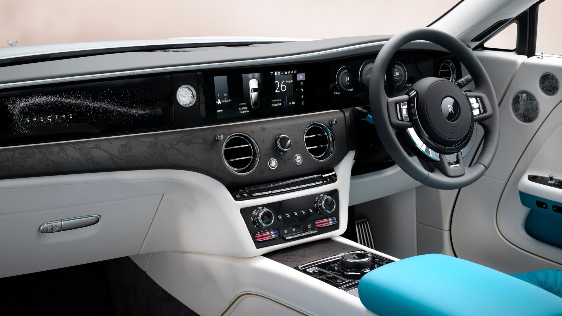 Interior front driving wheel of Spectre inspired by Primavera, Evanescent